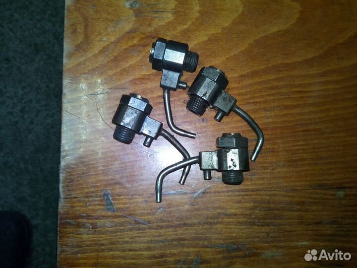 Форсунки масляные d4cb