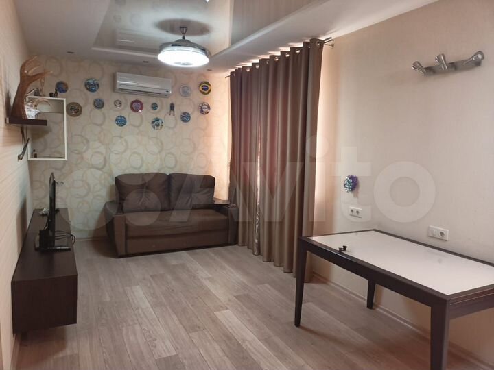 3-к. квартира, 101 м², 6/9 эт.