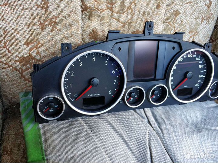 Щиток приборов монохром 3.6 BHK VW Туарег GP