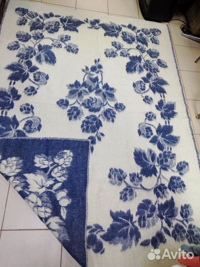 Одеяло сине-белое 2,05*1,52 м. СССР