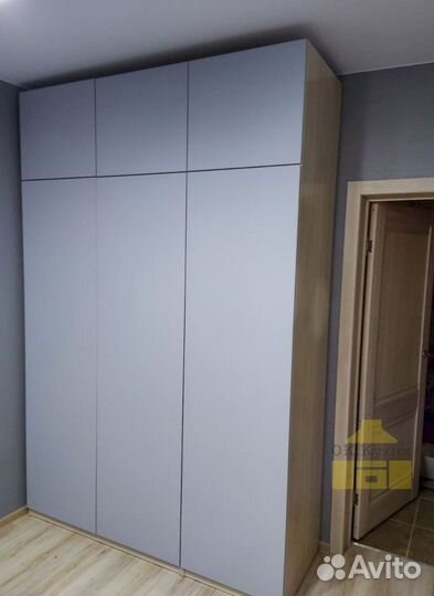 Шкаф в прихожую