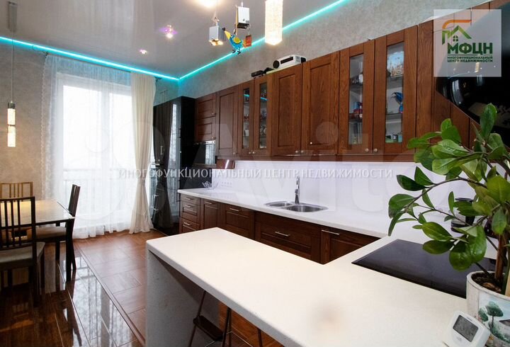 4-к. квартира, 121 м², 5/6 эт.