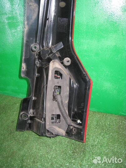 Фонарь задний наружный левый Citroen C4 Grand Pic