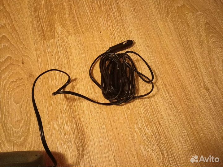 Автомобильный пылесос