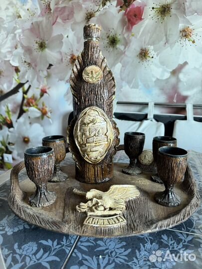 Набор поднос со стопками