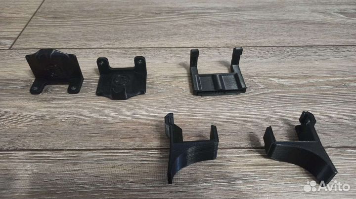 Крепления для PS4 настенное