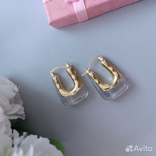 Серьги в стиле Celine прозрачные