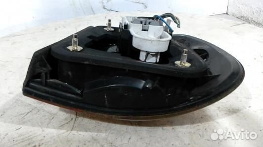 Фонарь задний левый volvo V40 VW (68L06MX01)