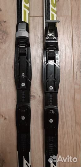 Беговые лыжи fischer universal