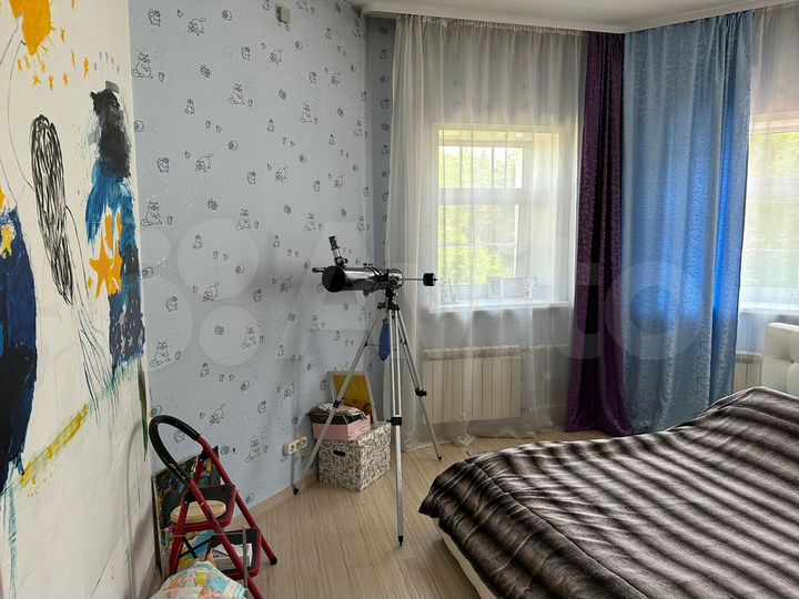 Дом 349 м² на участке 9 сот.