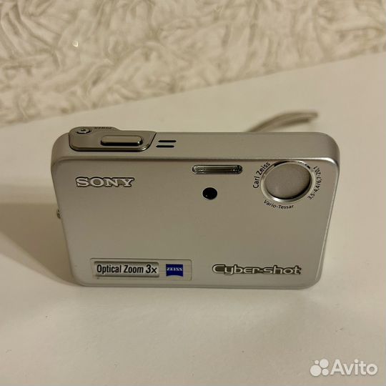 Фотоаппарат Sony DSC-T3