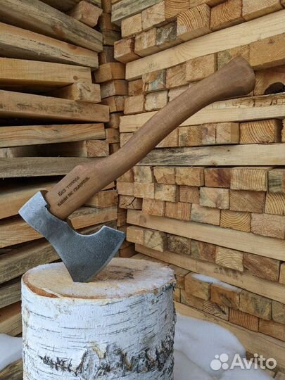 Кованый топор