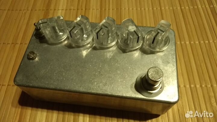 Педаль эффектов Fat Fuzz Factory от ucepedals