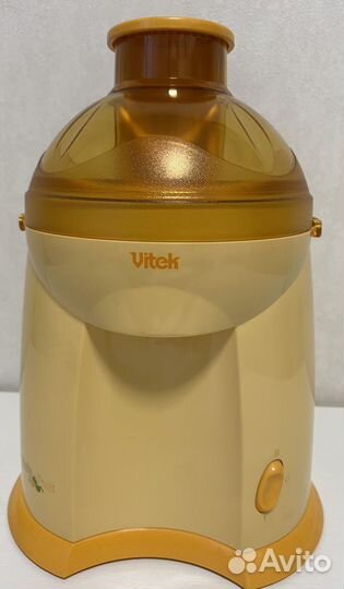 Соковыжималка электрическая Vitek VT-1601. Новая