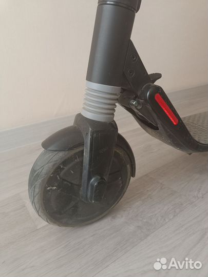 Электросамокат ninebot es1