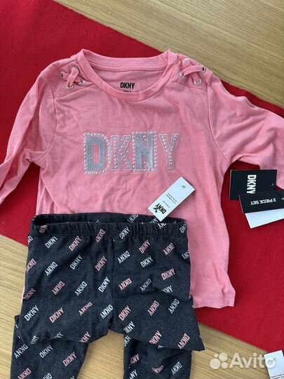 Комплект dkny на 3года новый