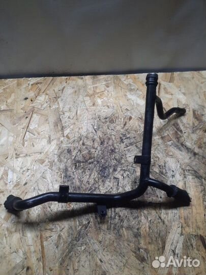 Трубка охлаждающей жидкости металлическая Seat