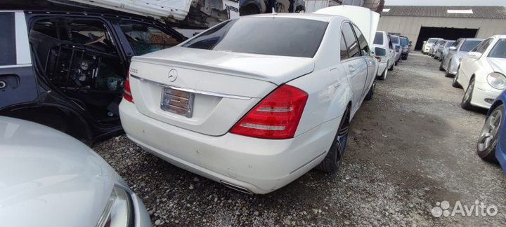 Авто на разбор Mercedes-Benz S-Class W221 272.965