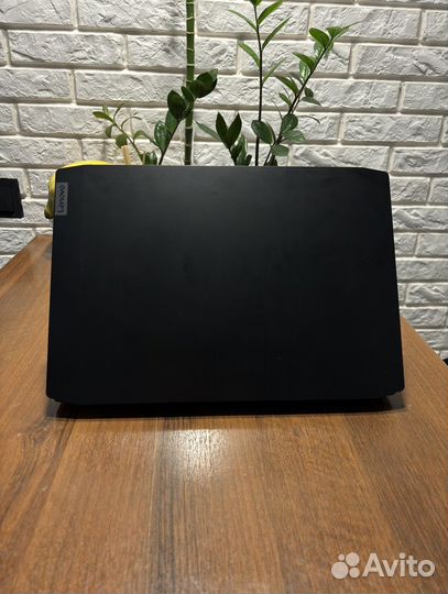 Игровой ноутбук Lenovo GTX 1650 Ti