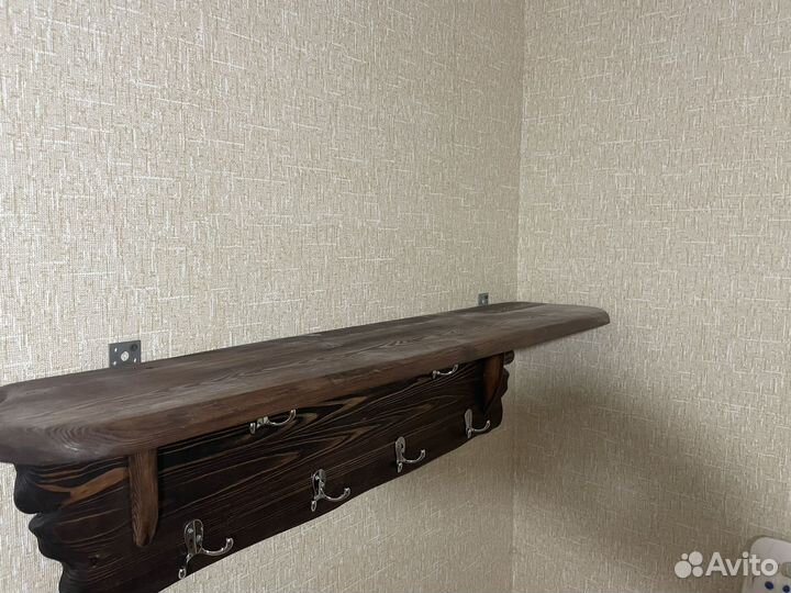 Вешалка в прихожую