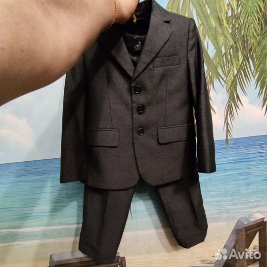 Школьный костюм