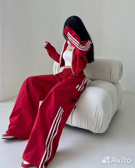 Костюм adidas 42,48