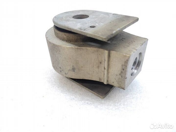 Подушка редуктора задняя Mercedes-Benz C-Class