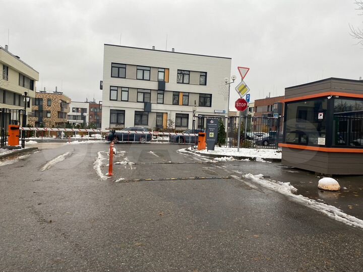 Квартира-студия, 32 м², 1/3 эт.