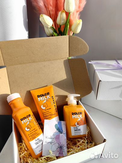 Подарочный набор косметики Dolce Milk