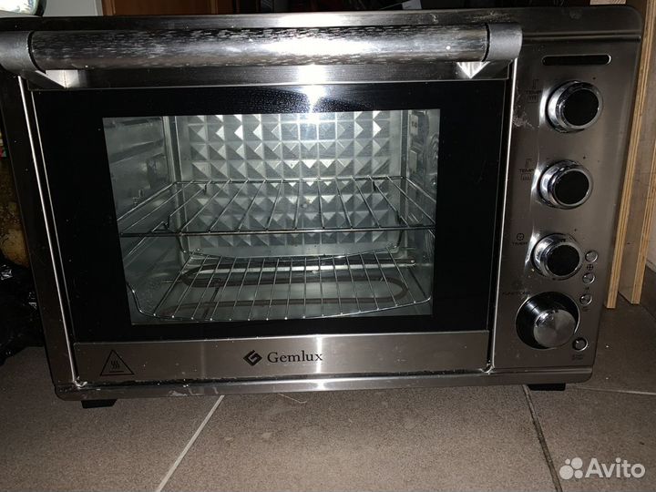 Духовка электрическая с конвекцией+гриль б/у