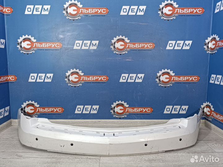 Бампер задний Cadillac SRX 2010-2012