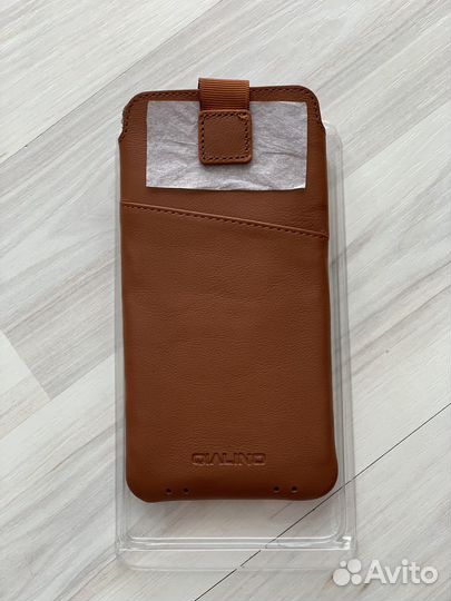 Чехол из натуральной кожи qialino 16х8 см