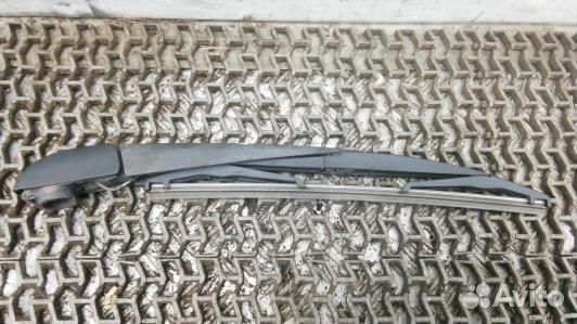 Щеткодержатель 3-5-й двери toyota RAV 4 ZSA3 (6UK1