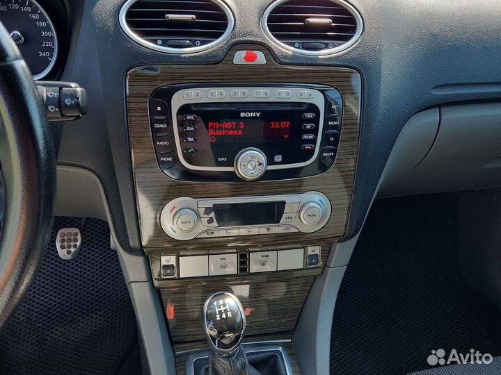 Ford Focus 1.6 МТ, 2008, 216 000 км