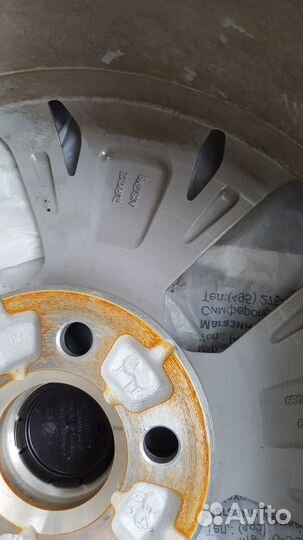 Диски VAG R15 6R0601025AK