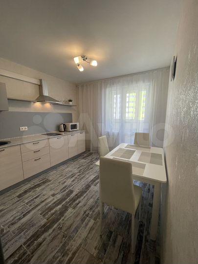 1-к. квартира, 40 м², 21/26 эт.