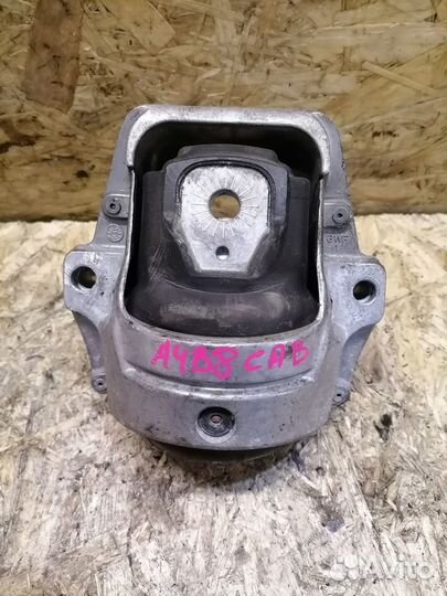 Подушка двигателя правая Audi A4 B8 1.8T CAB