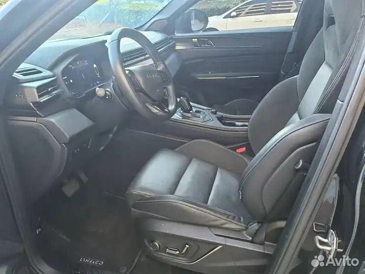 Lynk & Co 01 2.0 AT, 2021, 20 000 км