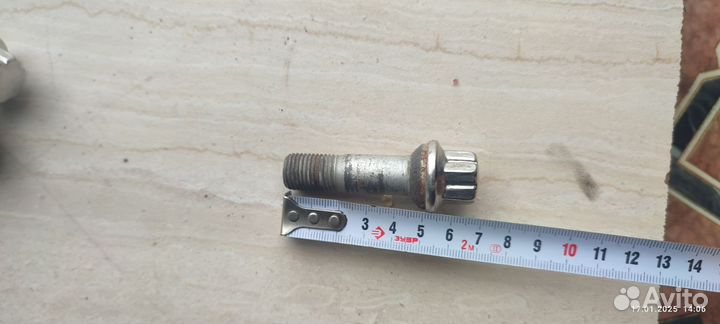 Болты от mercedes