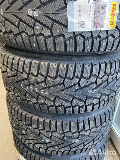 Шины зима для рэнж ровер 275/40 r22 pirelli
