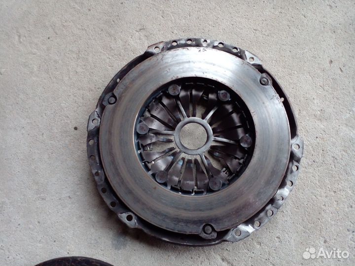 Сцепление Volkswagen Tiguan 1.4 2WD caxa 2016г