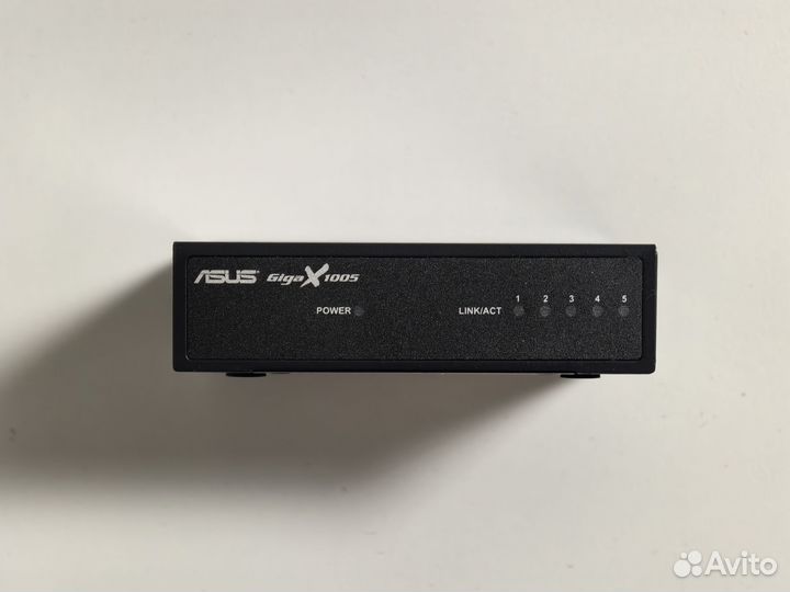 Комутатор Asus Giga X 1005