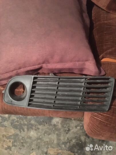 Продам решетки противотуманных фар на Audi A6 c5