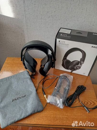 Наушники AKG k371