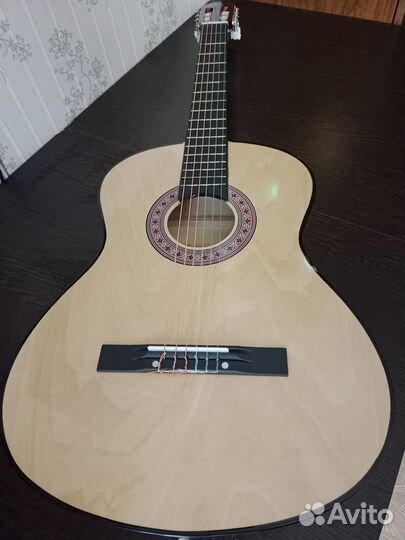Классическая гитара martin romas