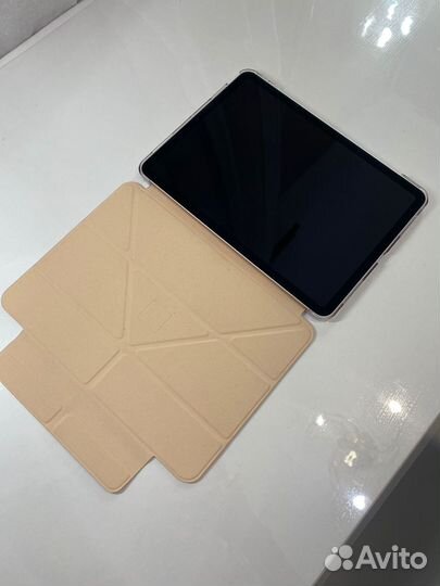 Чехол Uniq Camden Anti-microbial для iPad Air 10.9