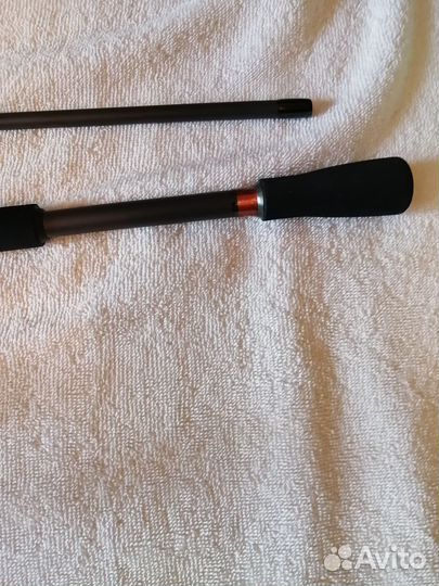 Спиннинг 2,4м 10-30гр с катушкой