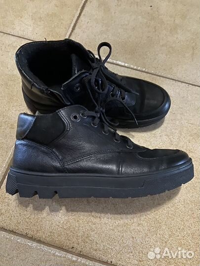 Ботинки демисезонные для мальчика 35