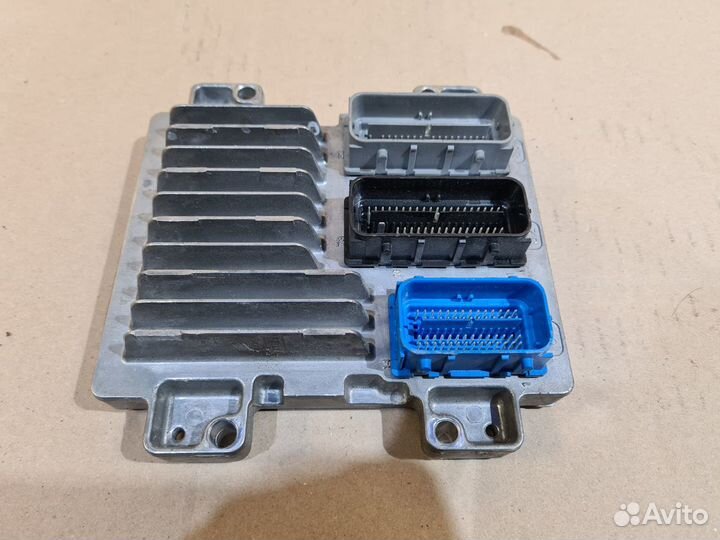 Эбу двс Opel Astra J GTC 1.4 turbo A14NET