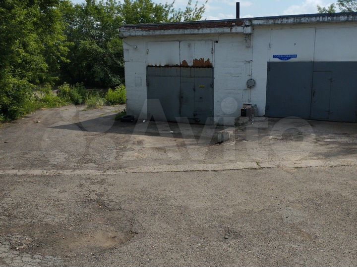 Гараж, > 30 м²